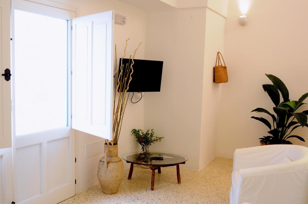 Holiday home La Corte dei Pirri Gagliano del Capo Habitación foto